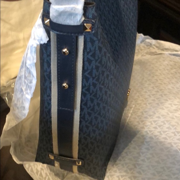 Pretty hobo GRIFFIN style - Picture 3 of 8